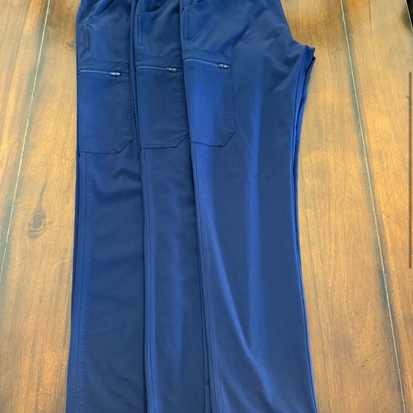 LAGO scrubs - Picture 3 of 7